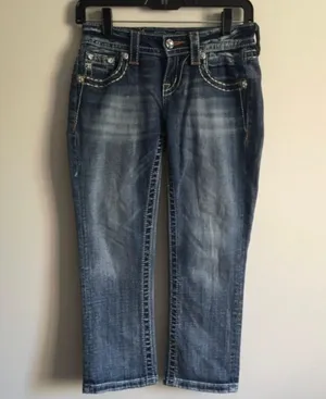 Fleur-De-Lis Sequin Rhinestone Embellished Cuffed Capri Jeans thumbnail 1