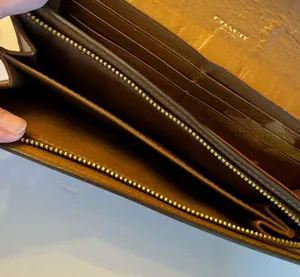 GUC Coach Long Wallet thumbnail 6