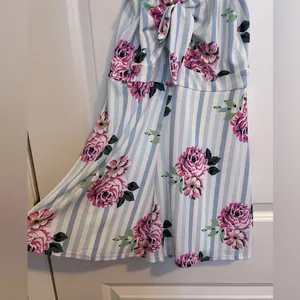 Candies Floral Romper (XS) thumbnail 2