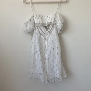 For Love & Lemons X REVOLVE Sand Dollar Mini Dress in White Size: XS thumbnail 7