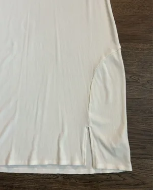 Short sleeve white T-shirt dress thumbnail 2