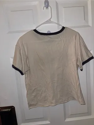 American Eagle Vintage-Style "New York" Ringer Tee Cream w/ Black Trim - Size M thumbnail 2