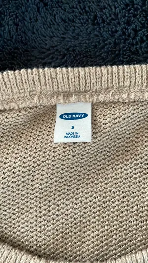 Old Navy Women’s Knit Sweater Off the Shoulder Beige Small thumbnail 3