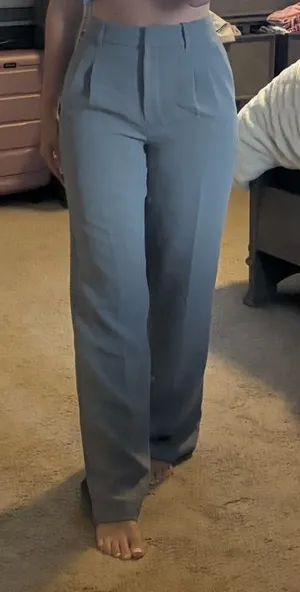 Aritzia The Effortless Pants thumbnail 1