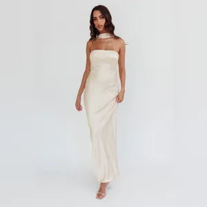 NWT Selfie Leslie Damsel Reverse Halter Maxi Dress Oyster thumbnail 4