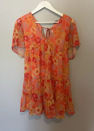 Orange Floral Peach Love California Dress Size Small thumbnail 1