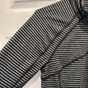 RBX Womens Black‎ Gray Striped Full Zip Athletic Jacket Thumbholes S Activewear thumbnail 3