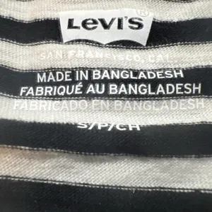 Levi's Women's Short Sleeve Game Day T-shirt - Black/white Small New thumbnail 2