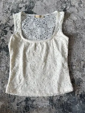 qinsen top White thumbnail 1