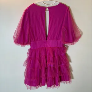 Lulus Dramatic Poise Magenta Pink Dot Tulle Puff Sleeve Tiered Mini Dress Size L thumbnail 9
