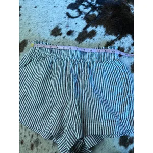 Reformation Mila Linen Short Size XS Striped In Vineyard thumbnail 6