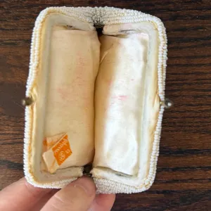 Vintage Walborg Belgium Mini White Beaded Floral Embroidered Coin Purse 4.5x3 thumbnail 3
