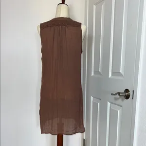 Bobeau Elegant‎ Brown Sleeveless Top thumbnail 3