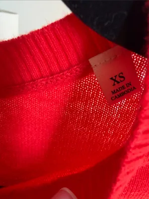 Alo Yoga Supernatural Sweater Cardigan – Bright Red – Size XS. thumbnail 5