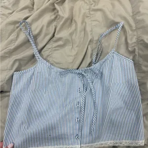SKIMS NWT pj top S thumbnail 5