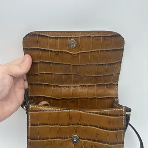 Dooney & Bourke Vintage Brown Croc Embossed Leather Crossbody Bag thumbnail 6