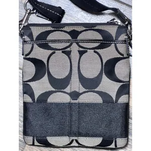 Coach Signature Stripe Swingpack Bag Black Grey‎ Jacquard Crossbody Small Y2K thumbnail 3