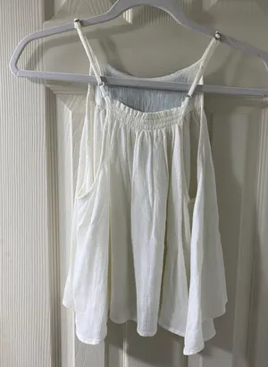 Aeropostale White Top thumbnail 2