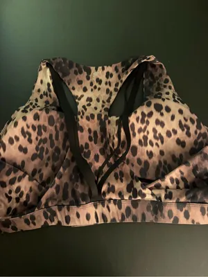 Fabletics Kessler Leopard Print Racerback Sports Bra Size 2XL thumbnail 2