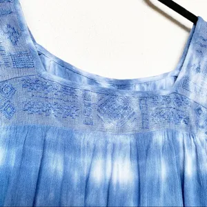 Hollister Embroidered Square Neck Tie Dye Top Size Small thumbnail 4