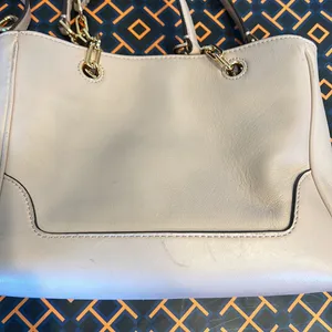 Tory Burch Shoulder tote - Carter Small Convertible Tote in Shell Pink thumbnail 8