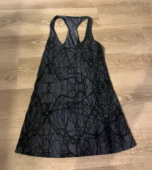 Lululemon Tank thumbnail 1