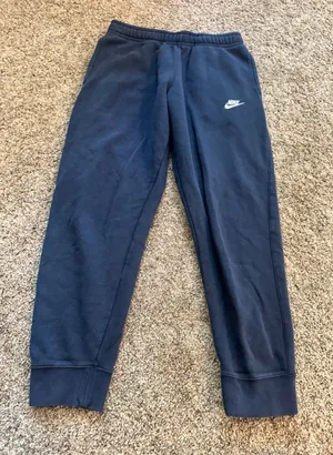 Nike Sportswear Club Fleece Joggers Midnight Navy BV2671-410 Size Medium thumbnail 1
