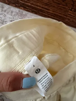 Lululemon Shorts thumbnail 3