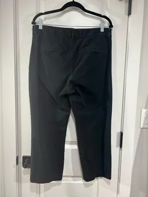 Old Navy black High Rise, pixie straight leg thumbnail 3