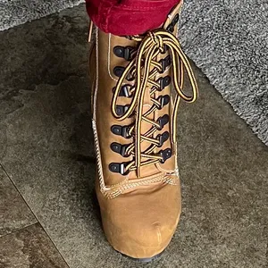 Breckelle's Timberland-style workbook stillettos thumbnail 3
