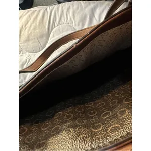 Guess Los Angeles brown tote Large thumbnail 11