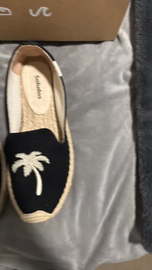 Soludos Espadrilles Slip-On with hand embroidered hibiscus tree thumbnail 2