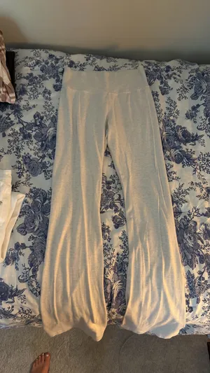 Brandy Melville Flare Pants Grey thumbnail 2