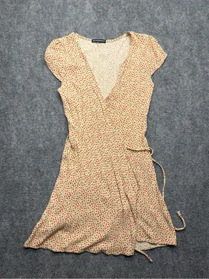 Brandy Melville Womans Small Floral Wrap Dress in Cream and Red thumbnail 1
