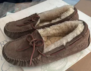 Moccasins thumbnail 1