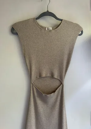 Wilfred Free Aritzia Cutout Knit Midi Dress thumbnail 8