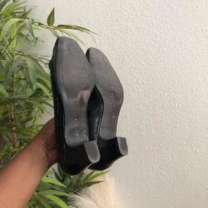 East5th manmade black patent leather pumps kitten heels corporate classy office siren preppy dark academia-6.5M thumbnail 6