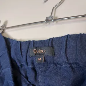 Quince European Linen Tapered Pull On Ankle Pants Navy Blue M thumbnail 5