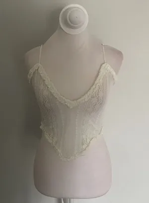 Tiger Mist Lace Crop Top thumbnail 1