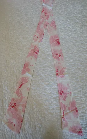Women’s Pink Floral Mini Dress thumbnail 5