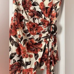 Free People Floral Wrap Mini Dress Size‎ Small thumbnail 3