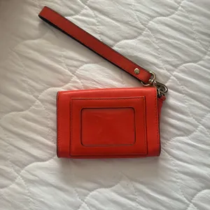 Kate Spade Wristlet thumbnail 2