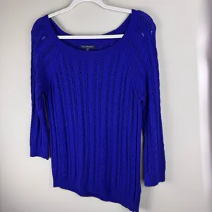 American Eagle Womans Sweater Sz‎ M Pull Over Royal Blue Open Textured Knit thumbnail 3