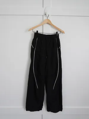 Lululemon License To Train Mid Rise Lightweight Jogger Black thumbnail 3