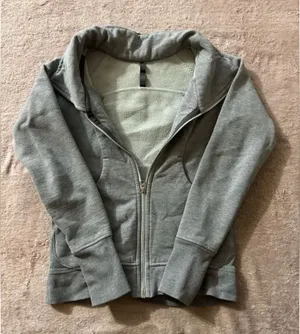 Lululemon Women’s Asymmetrical‎ Scuba Full Zip Jacket Gray Size 4 thumbnail 1