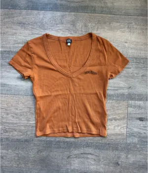 BDG Cropped T-Shirt  thumbnail 2