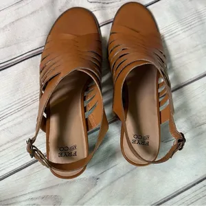 Frye and Co Sandals Womens Sz 11 Brown Galia Block Heel Vegan Leather‎ Shoes thumbnail 9