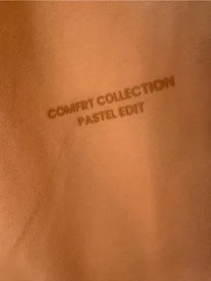 Comfrt Pastel Collection Sweatpants XL Oversize Fit Cuffed Creamsicle thumbnail 2