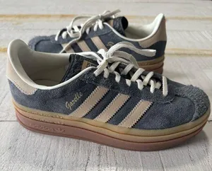Adidas Gazelle Bold size 6 Grey/Magic Beige/Gum Platform Sneakers Suede Runs Big thumbnail 1