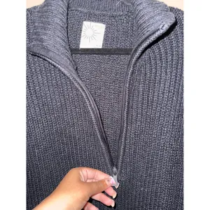 OFFLINE Aerie Women Black Shaker Knit Quarter Zip Oversize Sweater M Gorpcore thumbnail 3